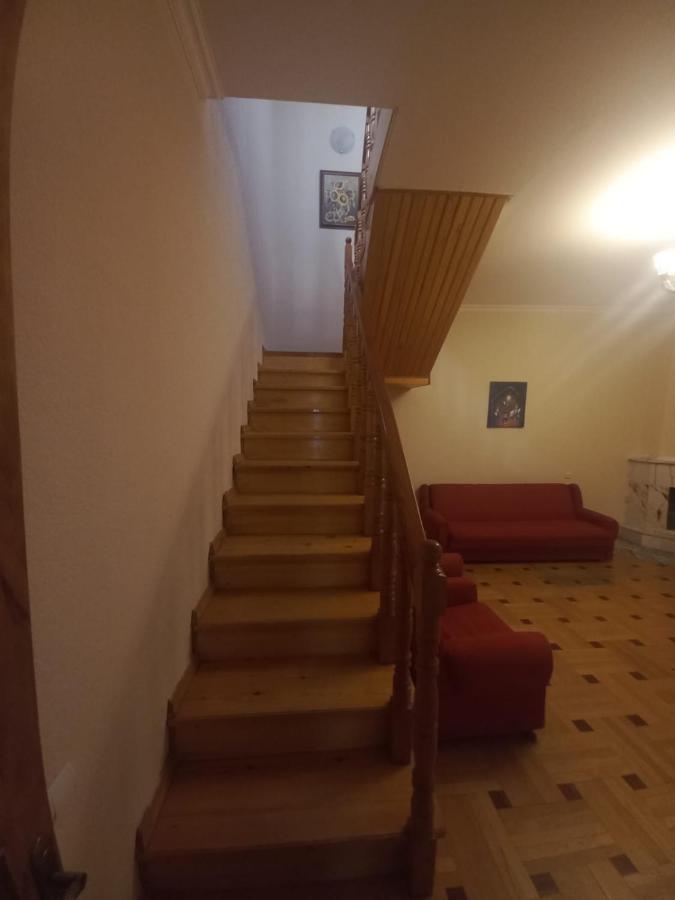 Alpha Tbilisi Hotell Eksteriør bilde