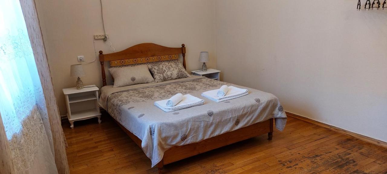Alpha Tbilisi Hotell Eksteriør bilde